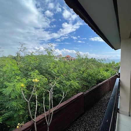 Ocean Breeze Uluwatu Apartments Εξωτερικό φωτογραφία